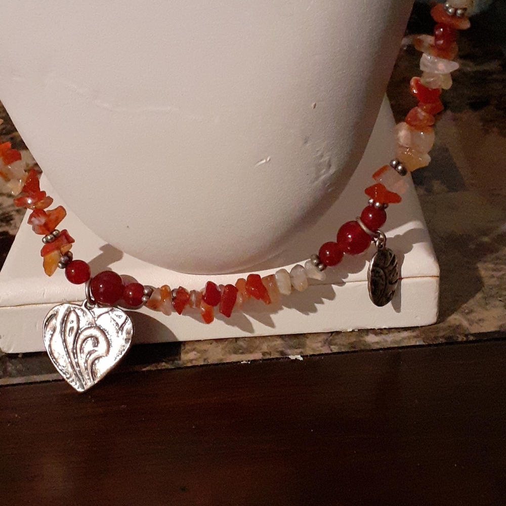 Amber silvertone heart necklace gorgeously genuine